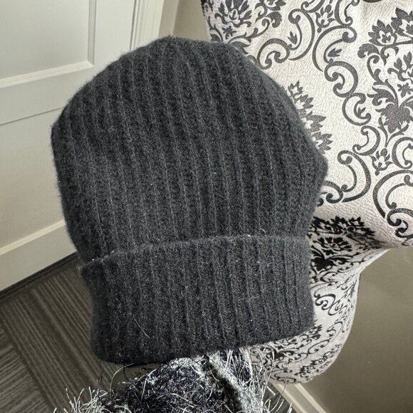 Portolano CASHMERE SLOUCHY RIBBED HAT winter warm beanie hat - Picture 2 of 5